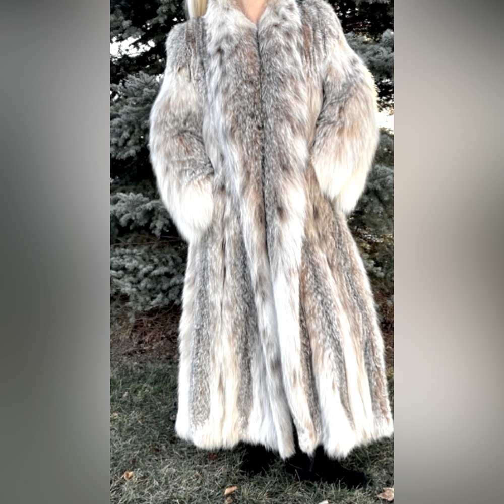 Luxurious Lynx Fur Full Length Coat NWT